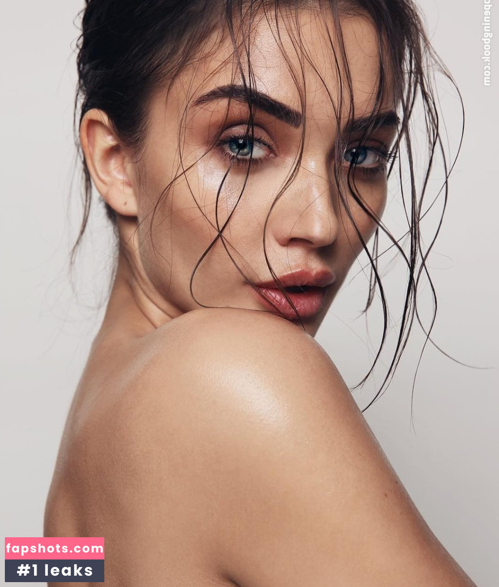 Amy Jackson gallery photo #88