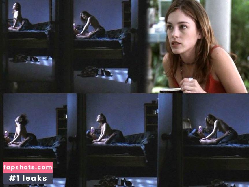 Amy Jo Johnson gallery photo #11