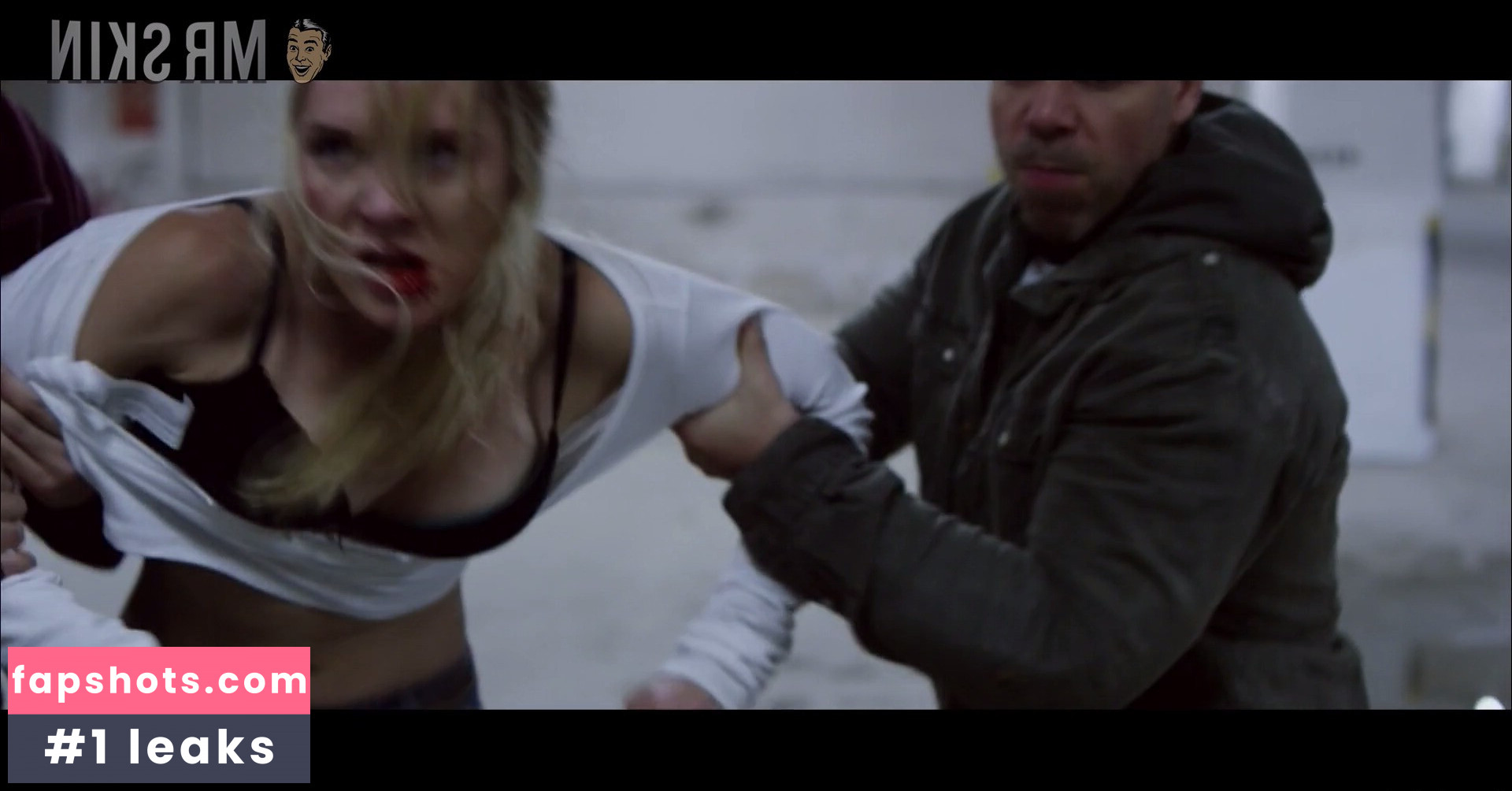 Amy Johnston gallery photo #18