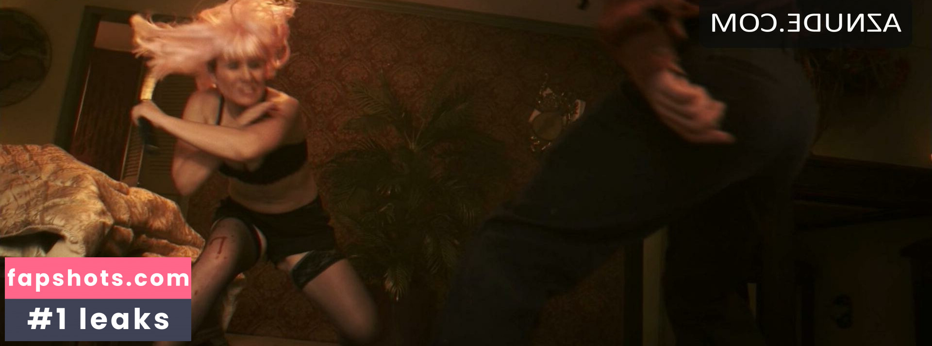 Amy Johnston gallery photo #19