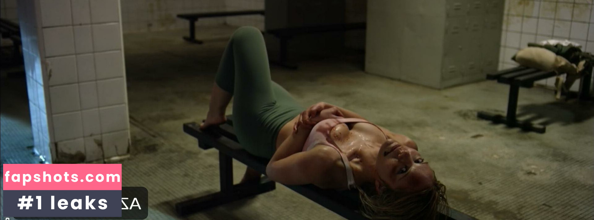 Amy Johnston gallery photo #5