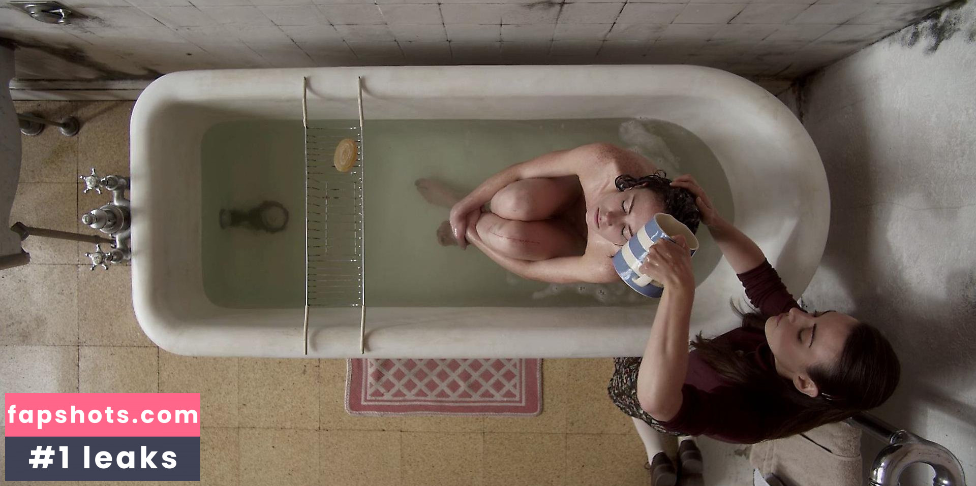 Amy Manson gallery photo #4