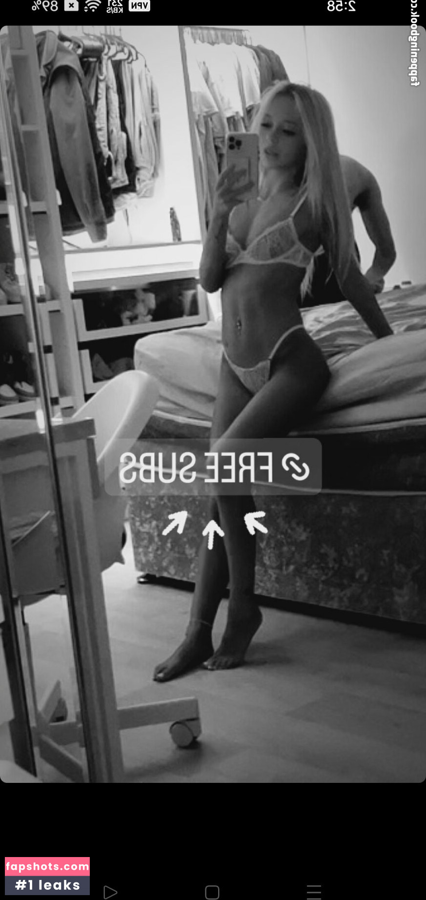 Amy Nicole nude babe gallery