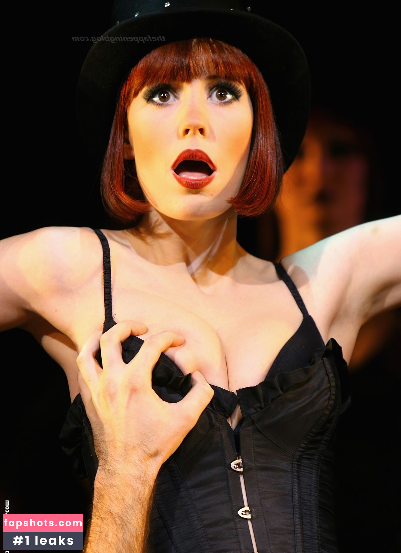 Amy Nuttall gallery photo #28