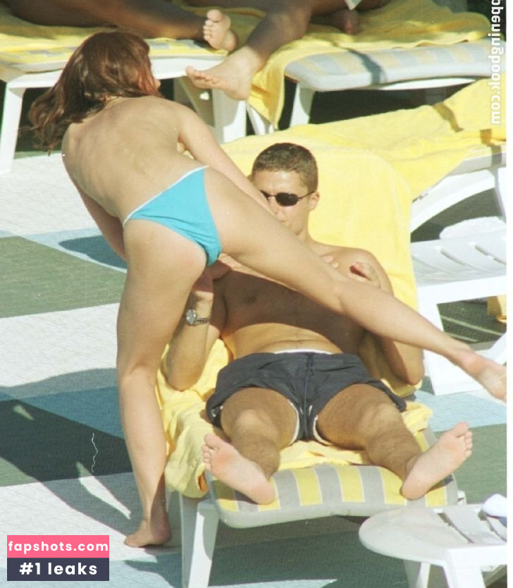 Amy Nuttall gallery photo #53