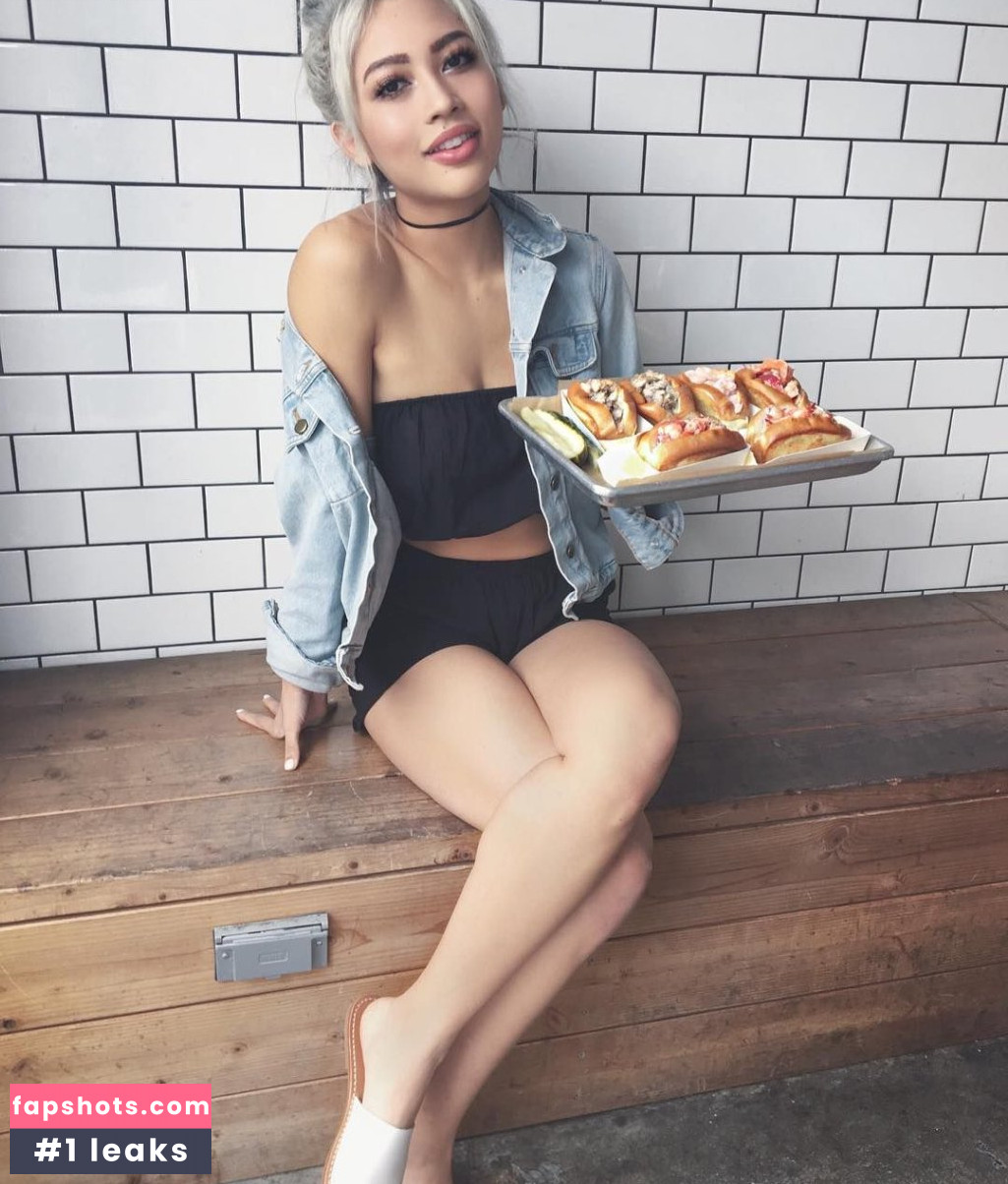 Amy Pham gallery photo #26