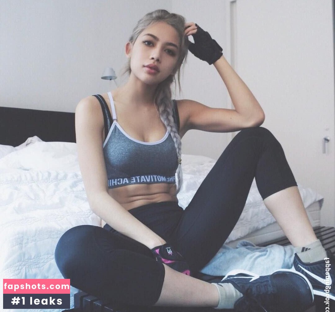 Amy Pham gallery photo #7