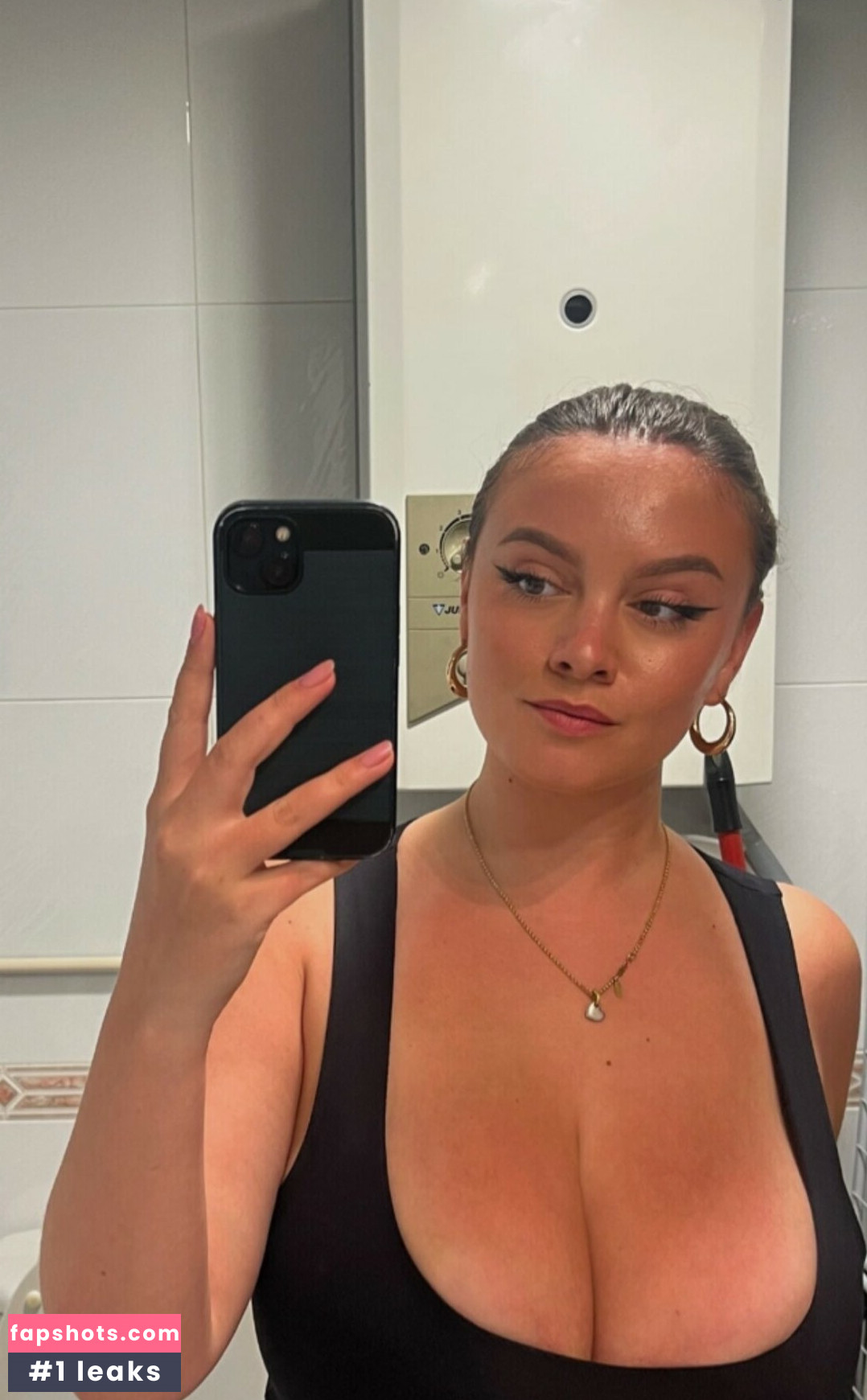 Amy Quesada-Getgood gallery photo #42