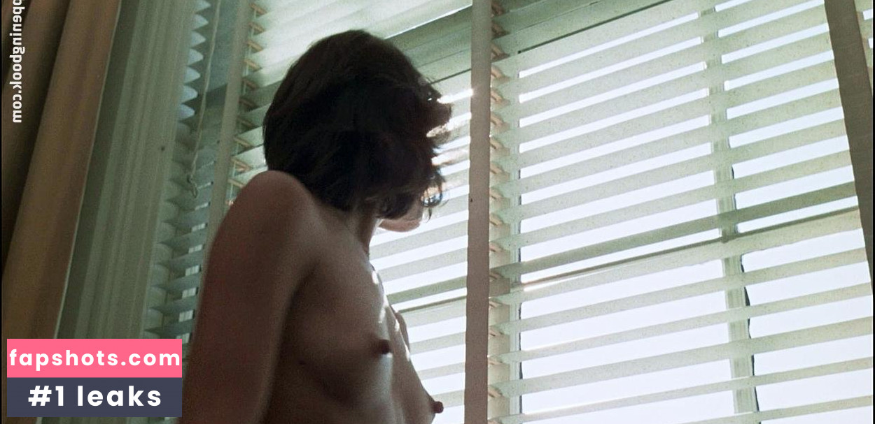 Amy Robinson gallery photo #12