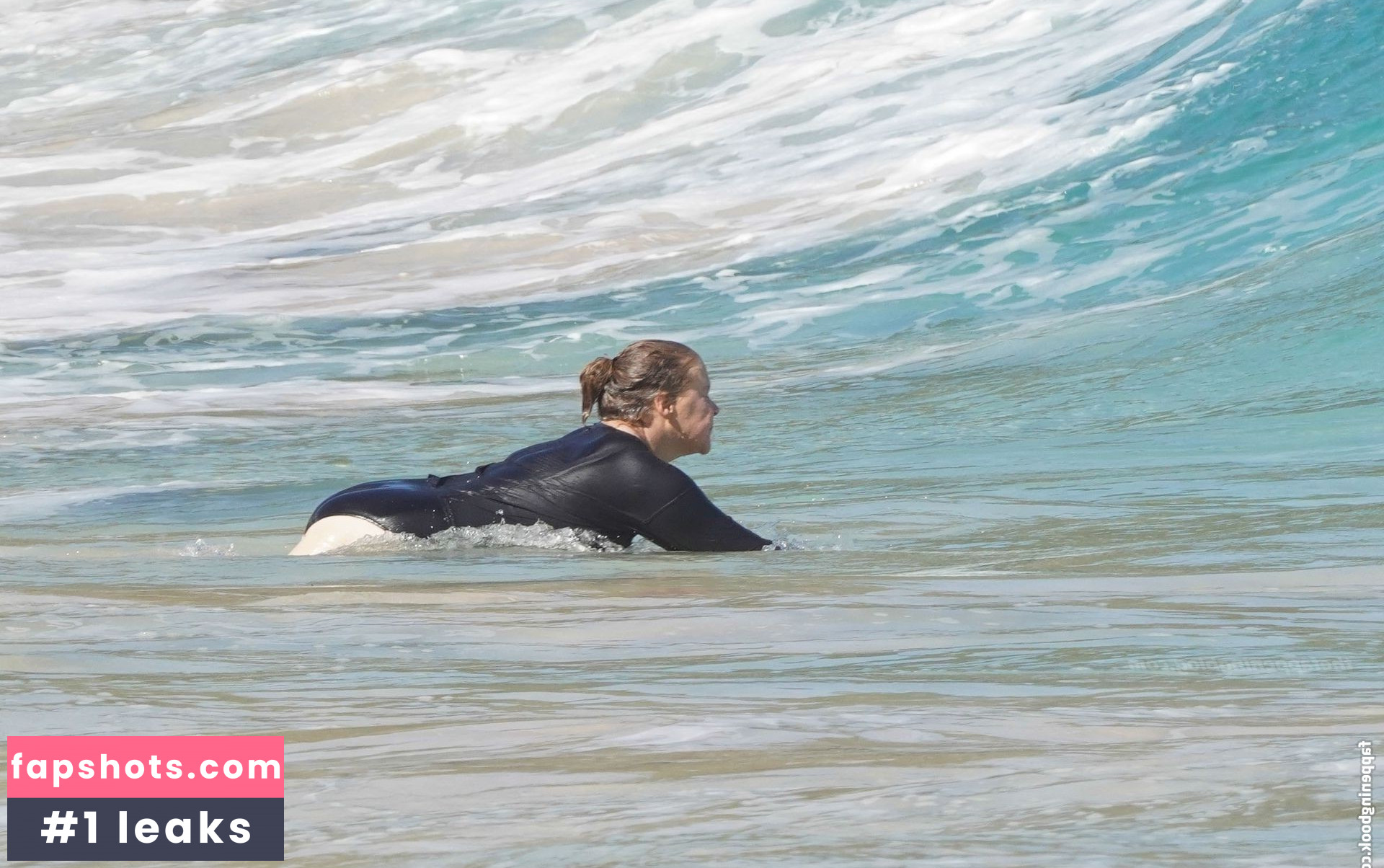 Amy Schumer Nude Leaks OnlyFans Photos #35 - LeakJerk