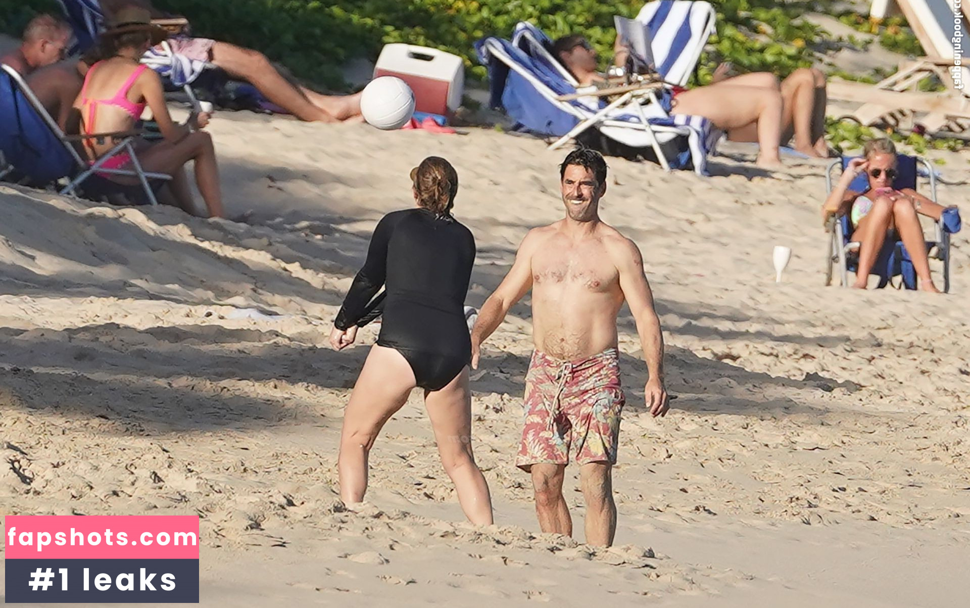 Amy Schumer Nude Leaks OnlyFans Photos #39 - LeakJerk