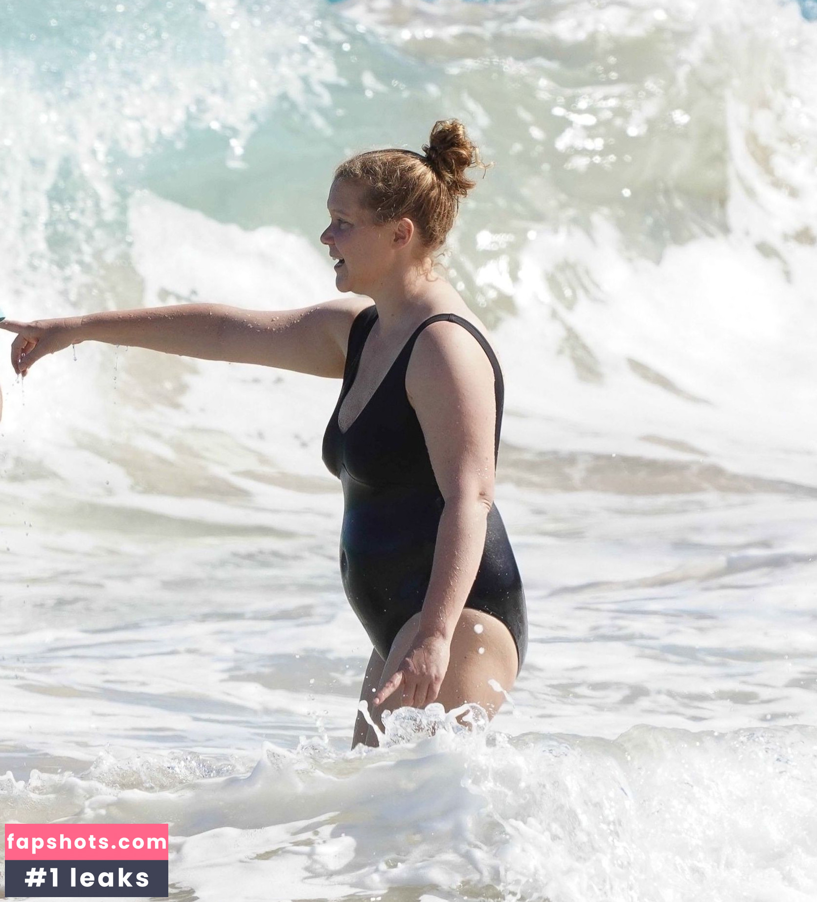Amy Schumer Nude Leaks OnlyFans Photos #47 - LeakJerk