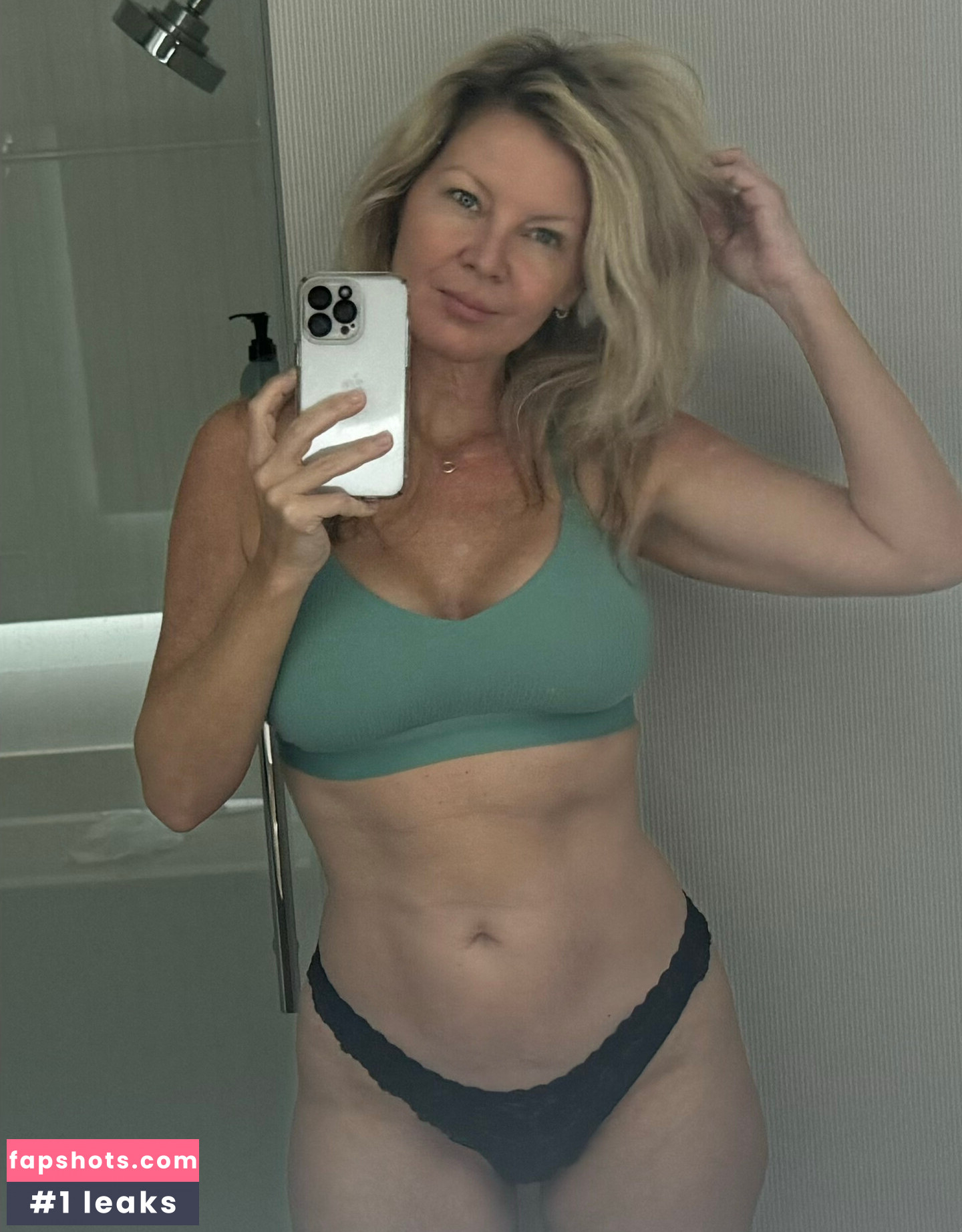 Amy Simon Nude Leaks OnlyFans Photos #2 - LeakJerk