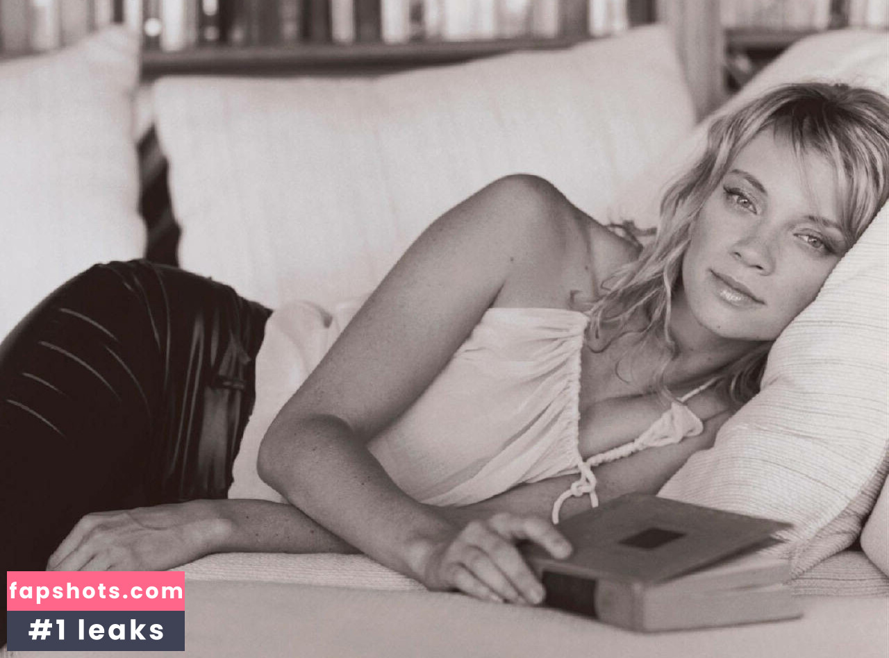 Amy Smart Filtración Desnuda OnlyFans Foto #4 - Fapshots