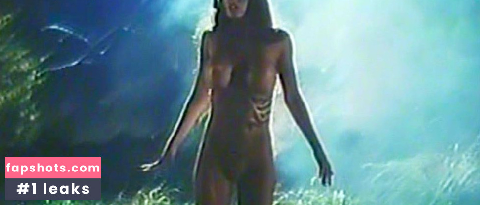 Amy Weber gallery photo #32