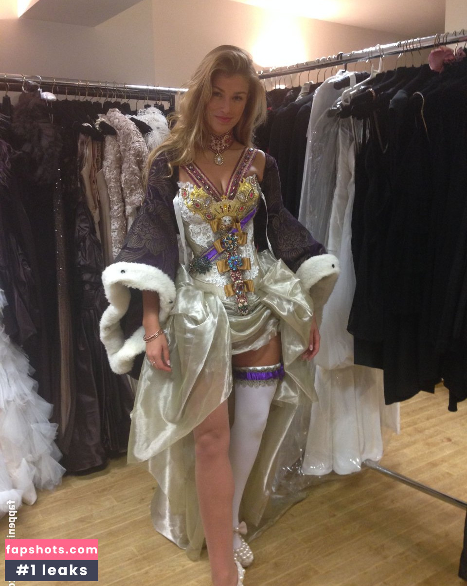 Amy Willerton Nacktheit OnlyFans Fotos #172 - Fapshots