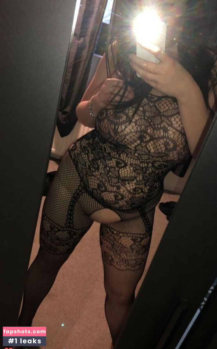 amy-yasmine Nude Leaks OnlyFans Photos #127 - LeakJerk