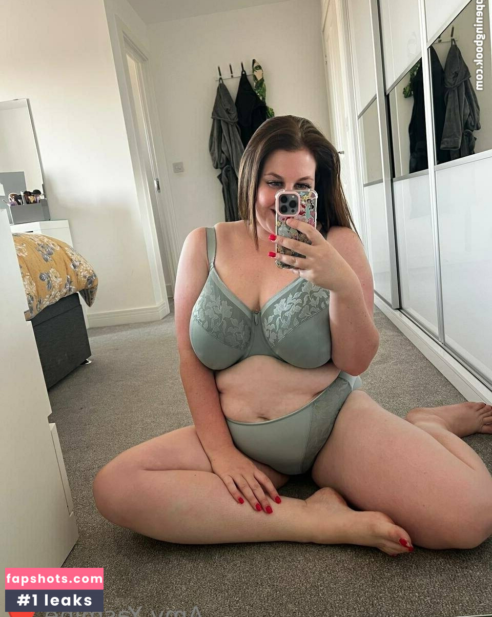 amy-yasmine Nude Leaks OnlyFans Photos #206 - LeakJerk