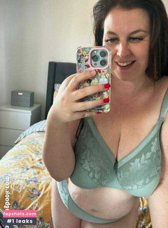 amy-yasmine Nude Leaks OnlyFans Photos #41 - LeakJerk