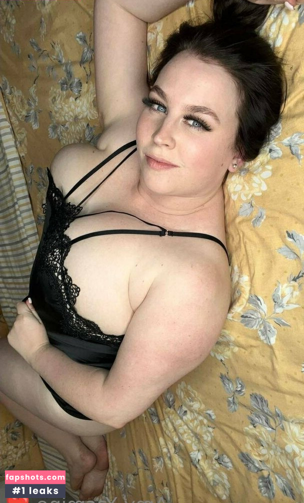 amy-yasmine gallery photo #1102