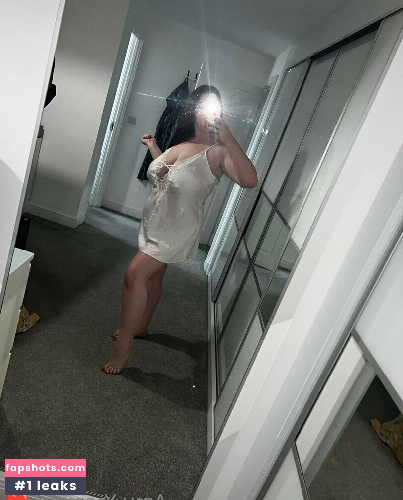 amy-yasmine gallery photo #737