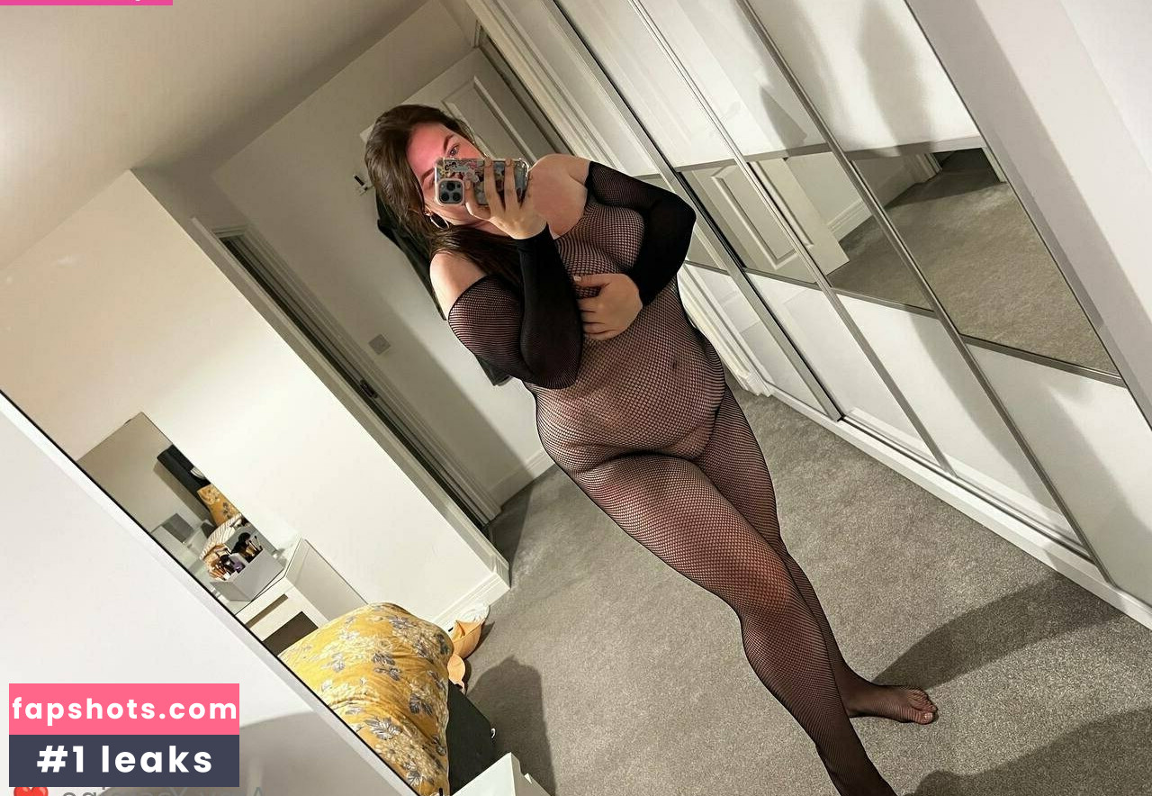 amy-yasmine gallery photo #788