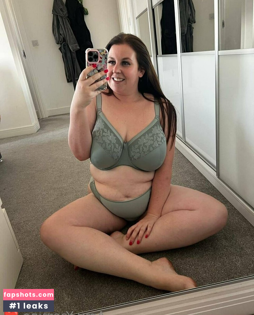 amy-yasmine gallery photo #878