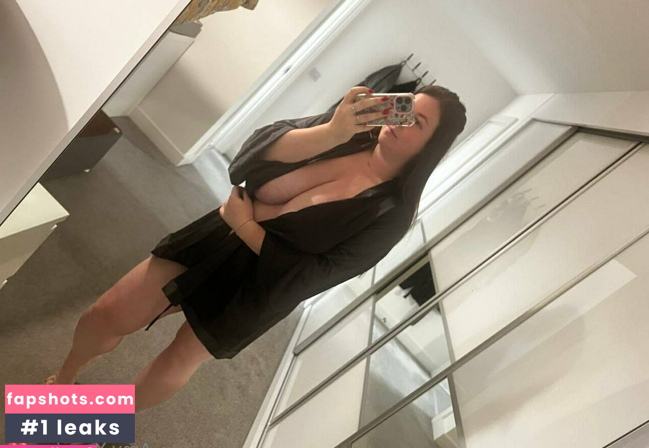 amy-yasmine gallery photo #926