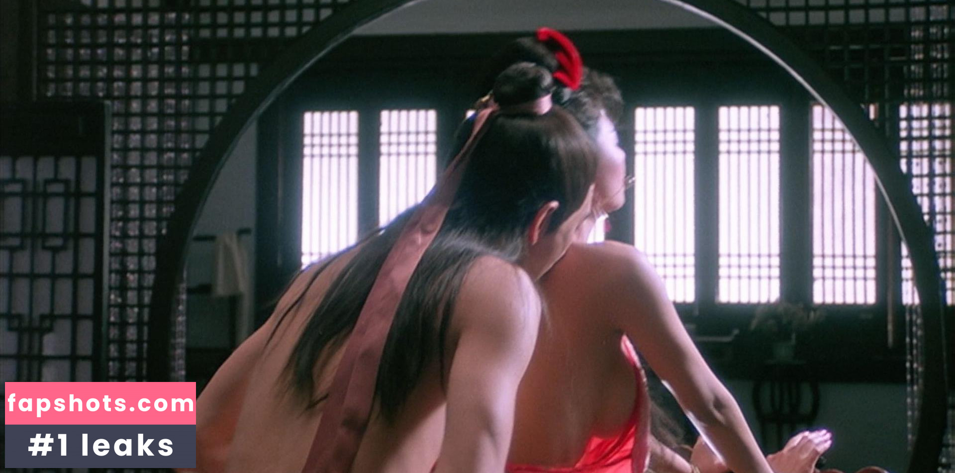 Amy Yip gallery photo #2