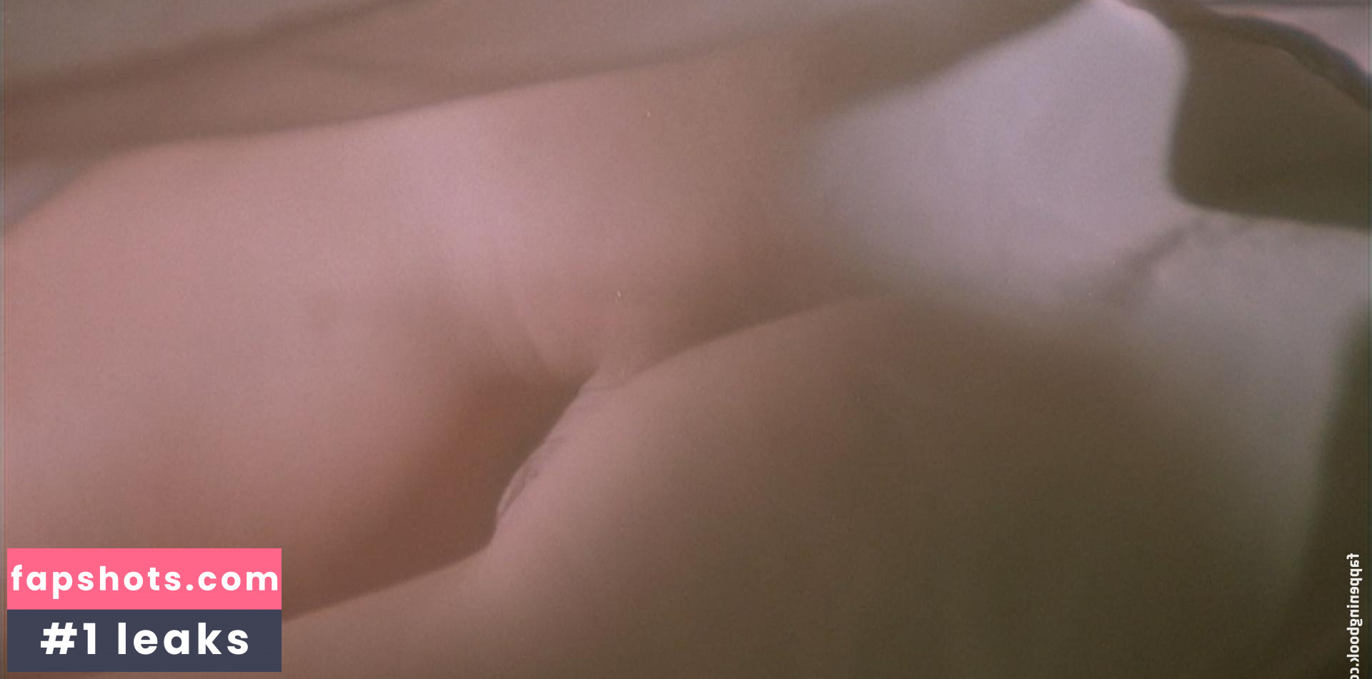 Amy Yip gallery photo #3