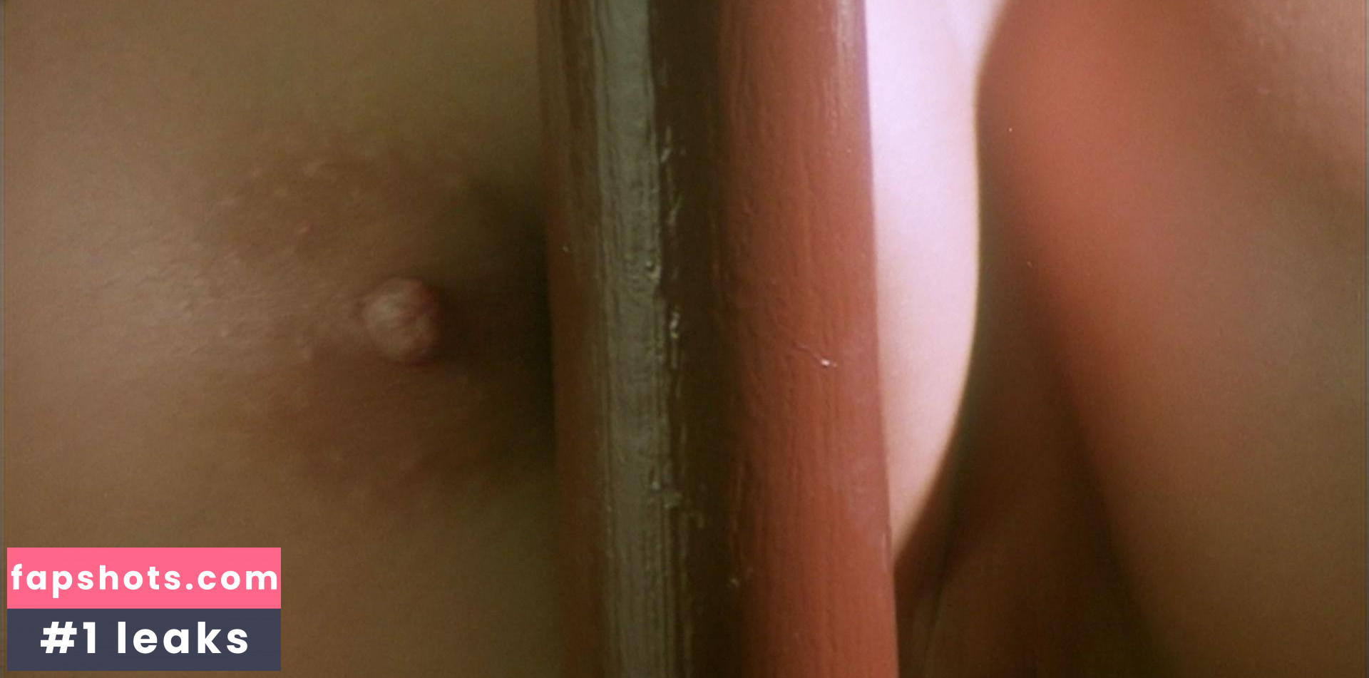 Amy Yip gallery photo #5