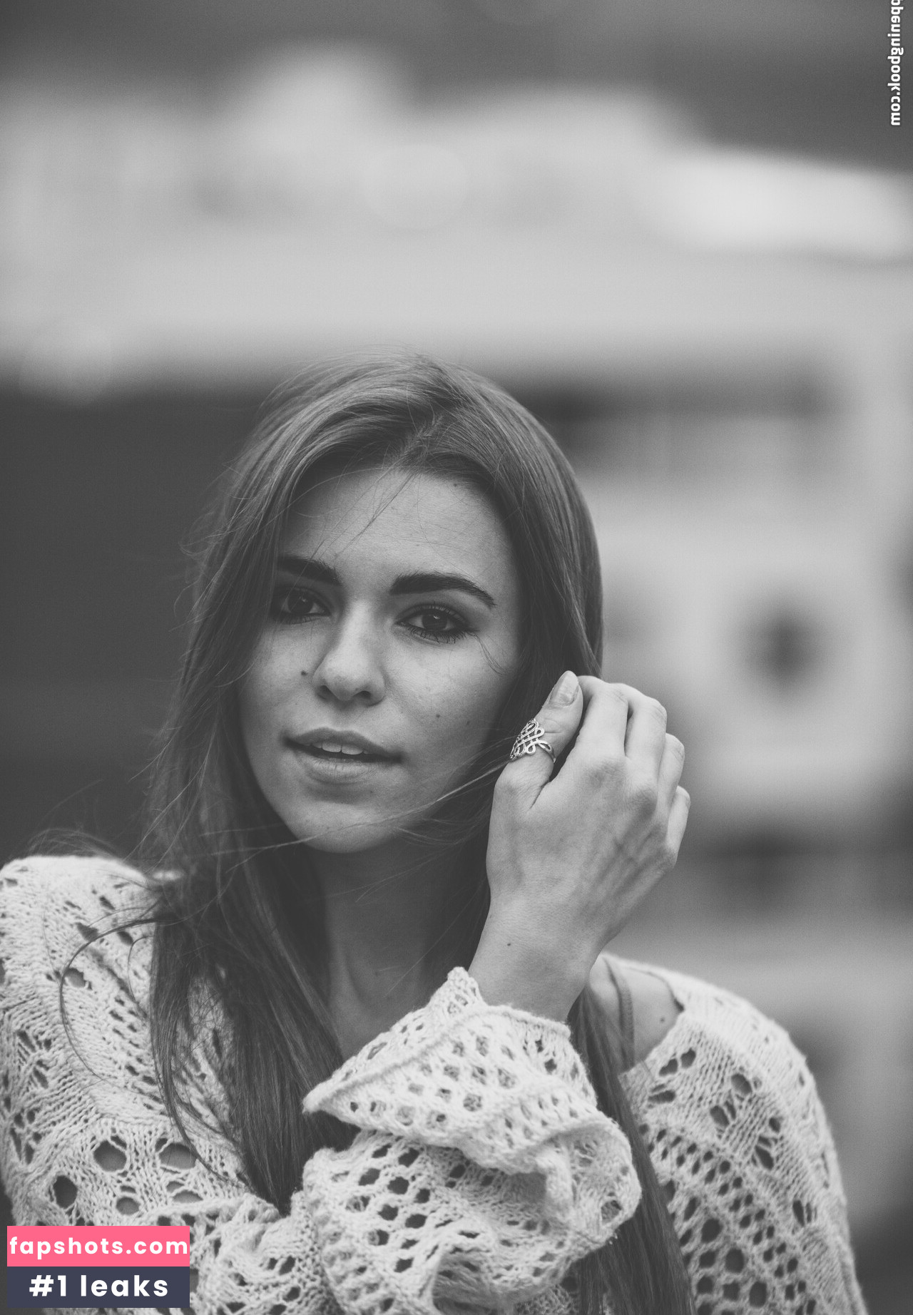 Amymarie Gaertner gallery photo #13