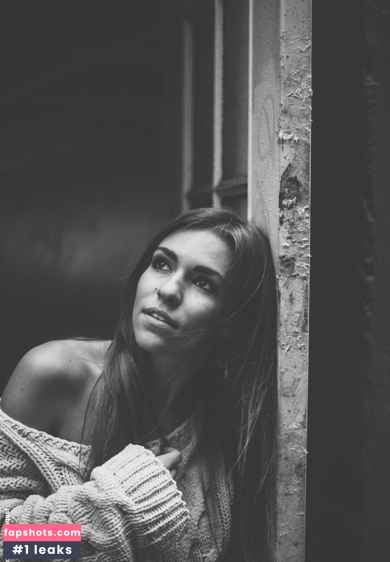 Amymarie Gaertner gallery photo #4