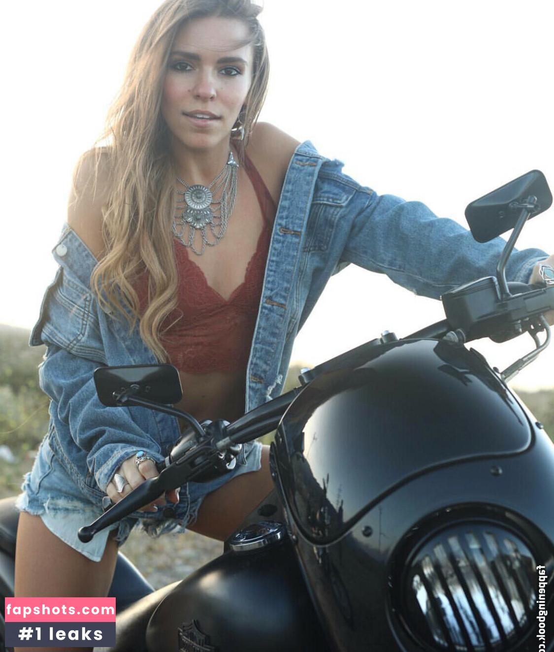 Amymarie Gaertner gallery photo #70