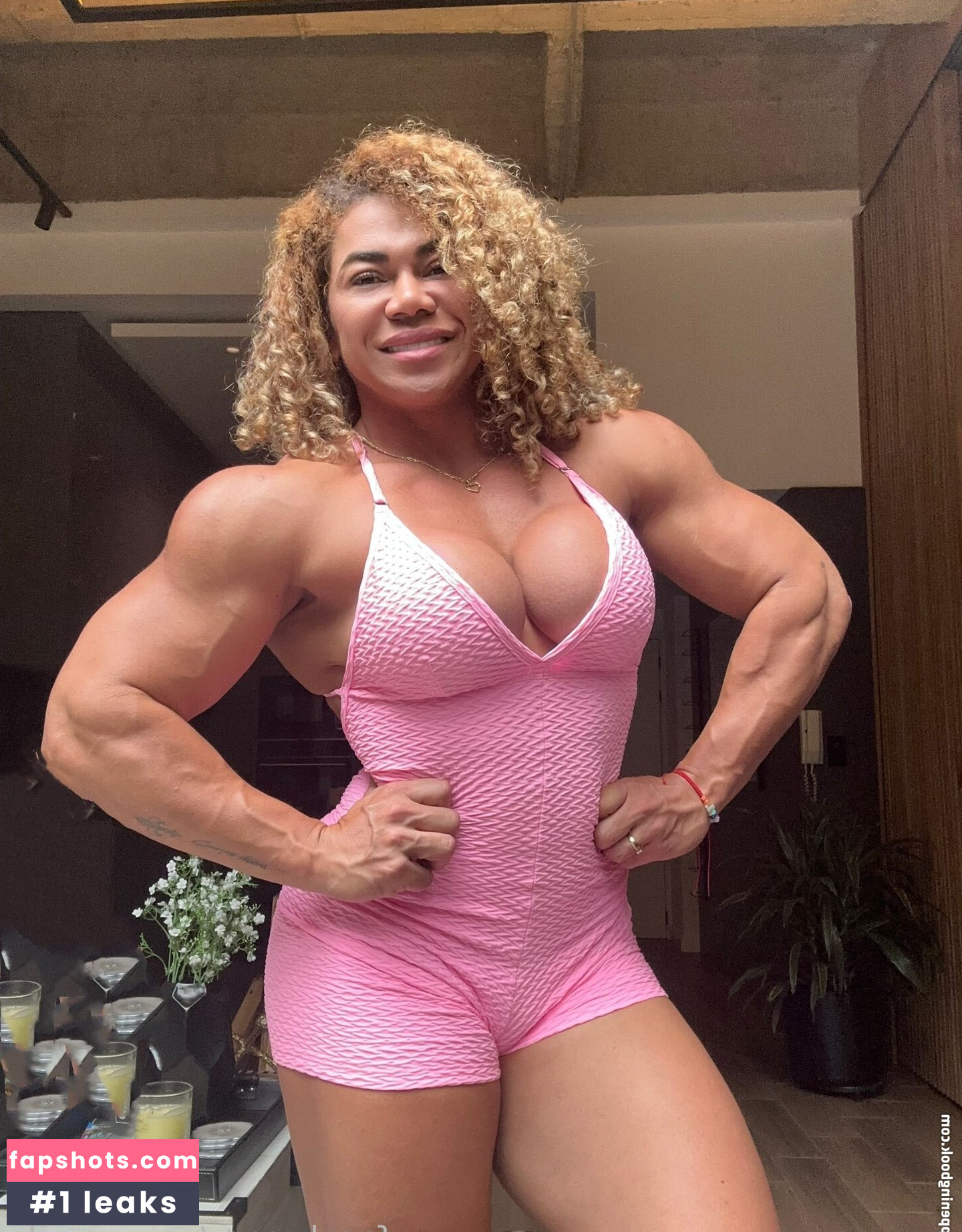 amymuscle gallery photo #32