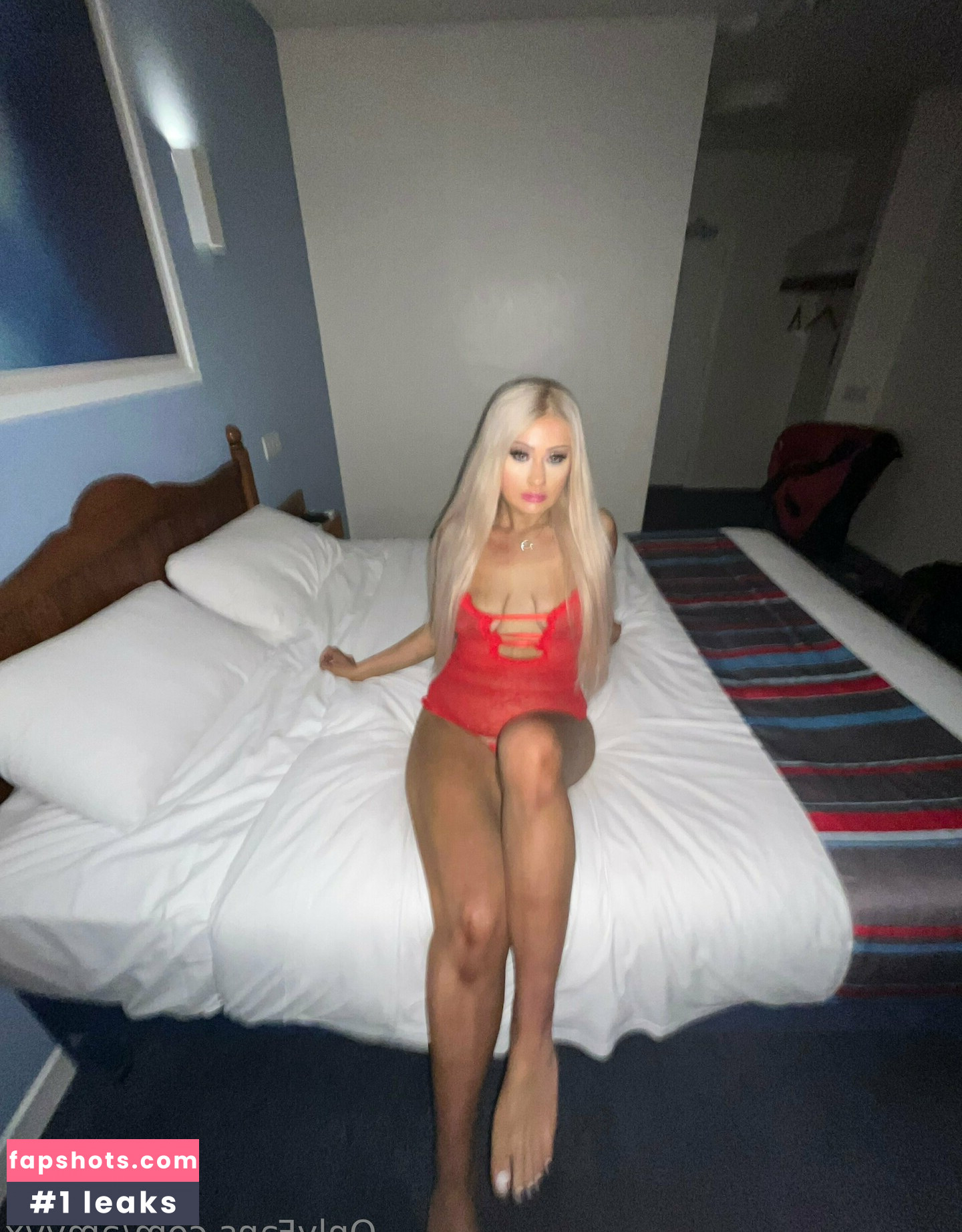 Amyvx gallery photo #16