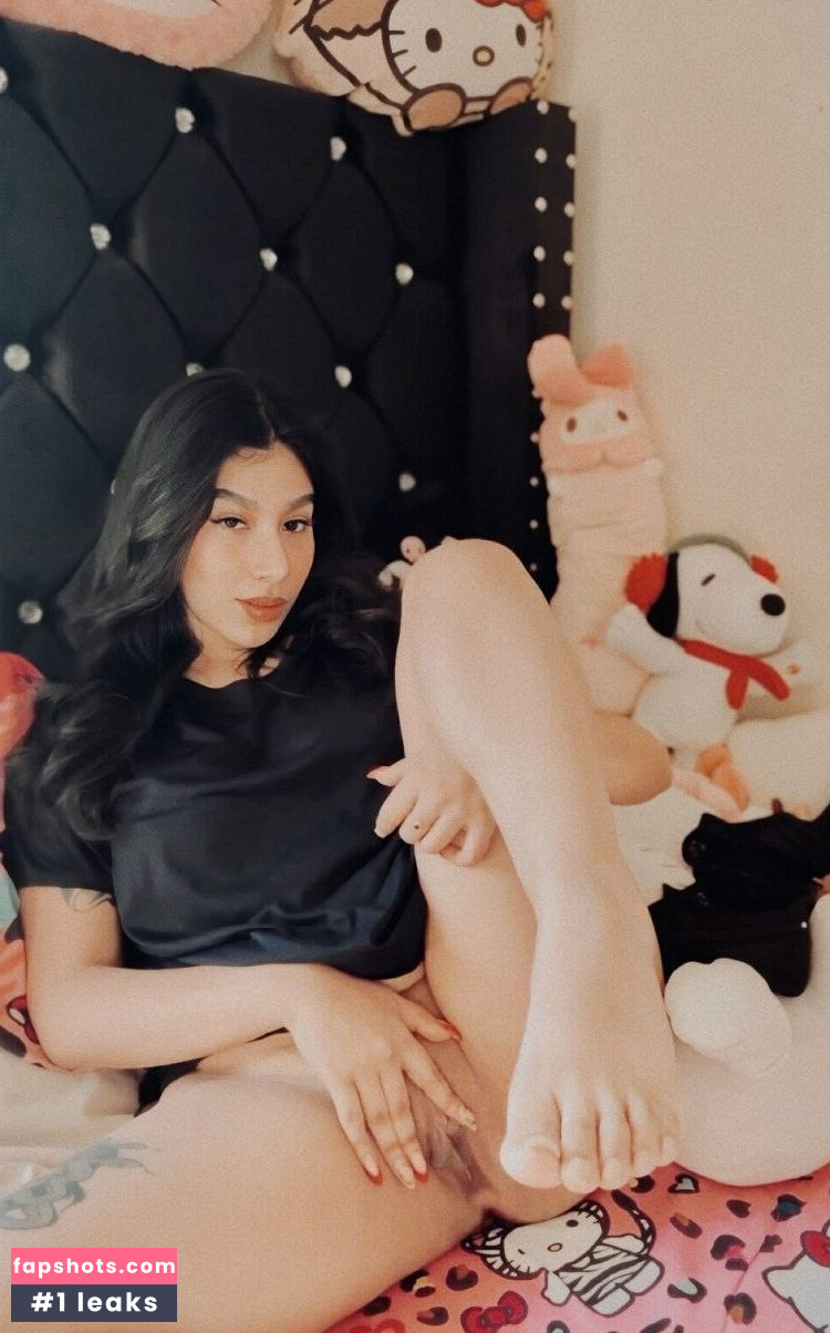 amywinos106 gallery photo #4