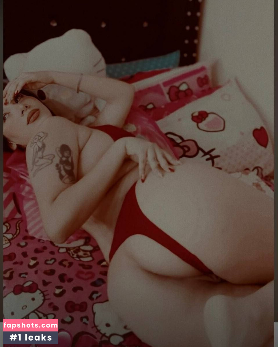 amywinos106 gallery photo #8