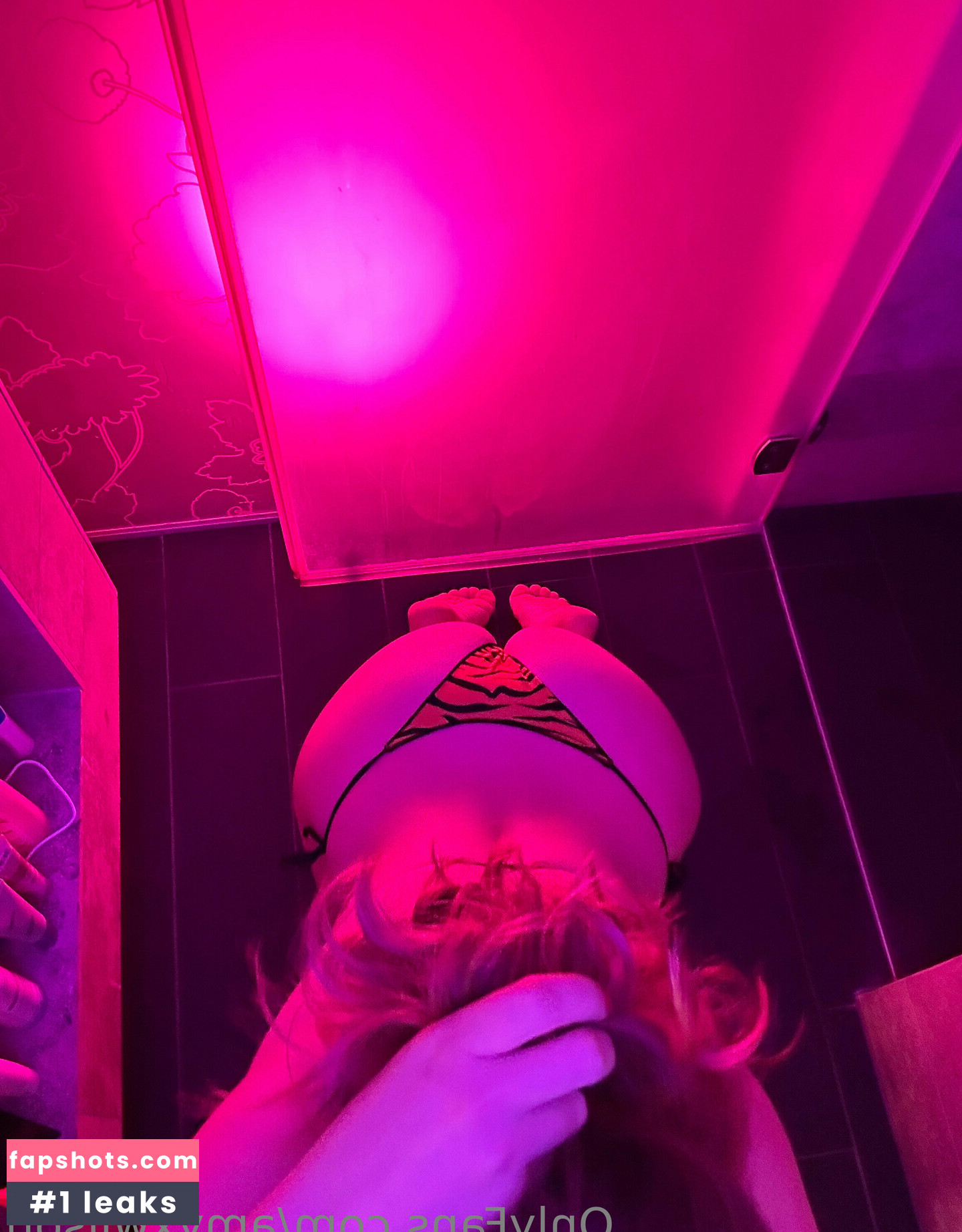 amyxwilson gallery photo #12