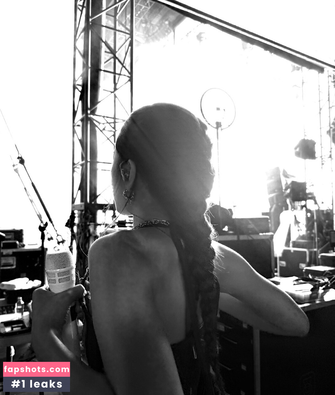 An Yujin 안유진 | Nude Leaks OnlyFans Photos #17 - LeakJerk