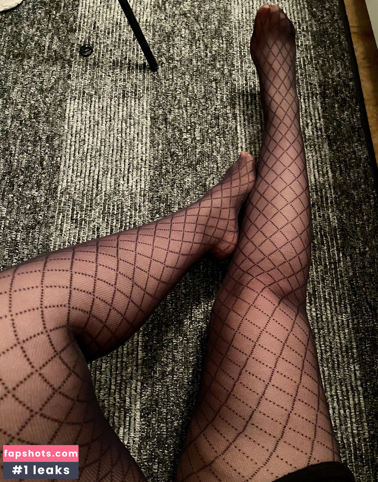 Ana Allabout gallery photo #31