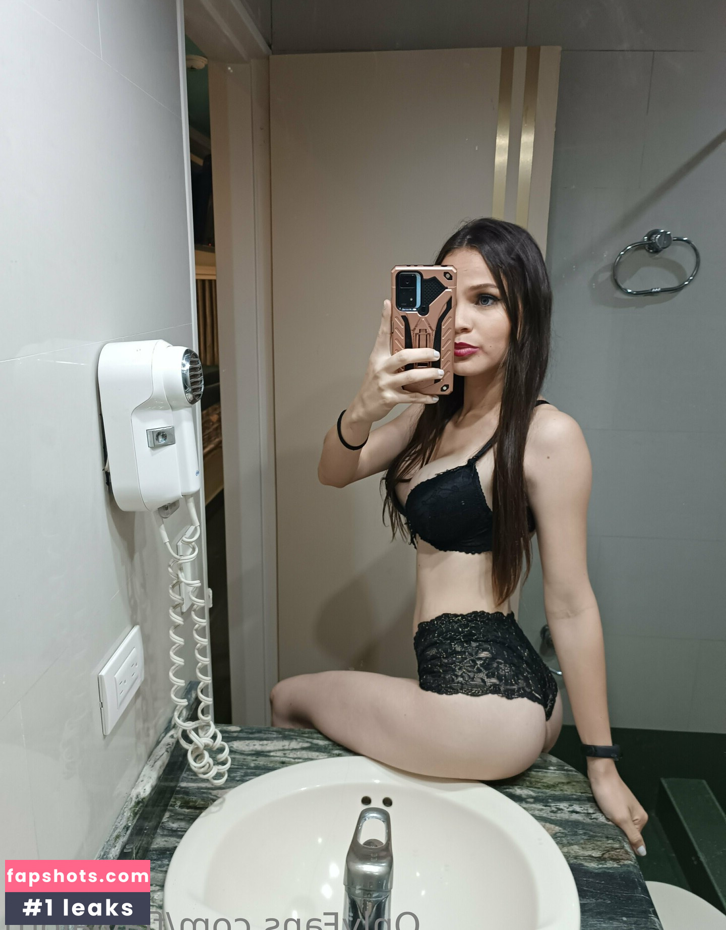 Ana Barbara gallery photo #8