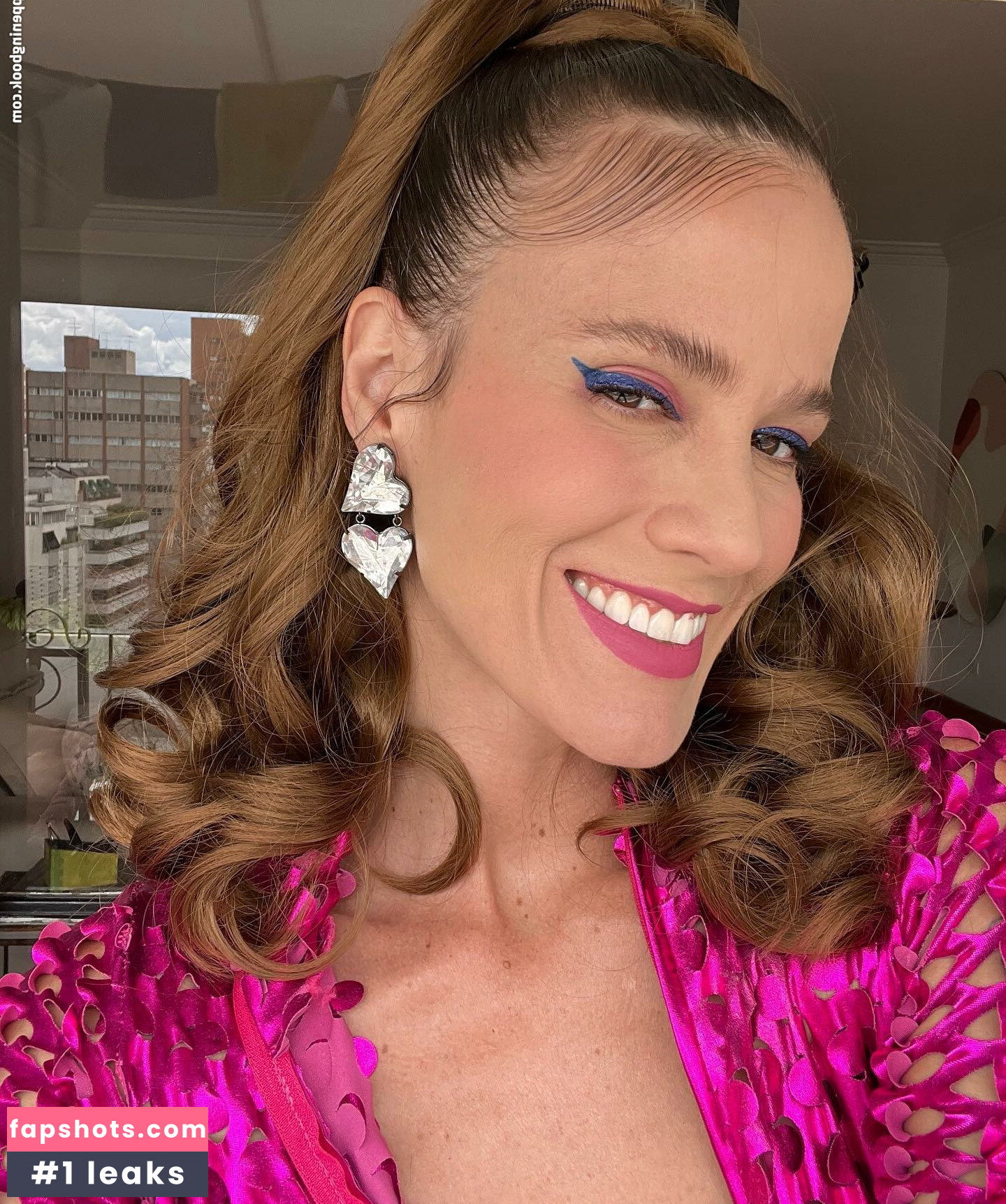 Ana Canas gallery photo #30