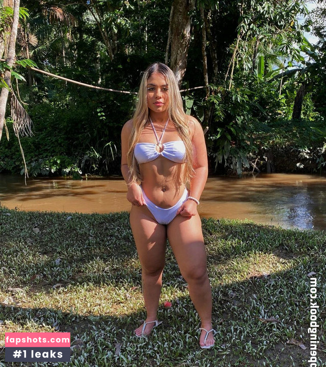 Ana Caroline gallery photo #28