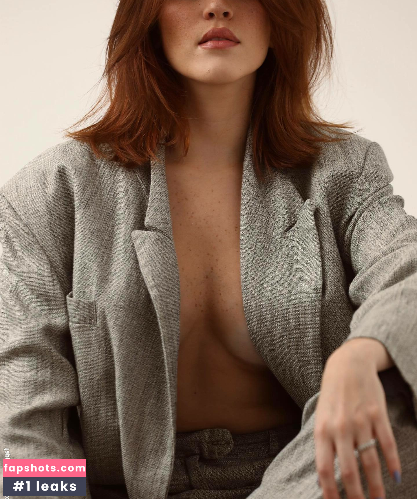 Ana Clara Lima gallery photo #8