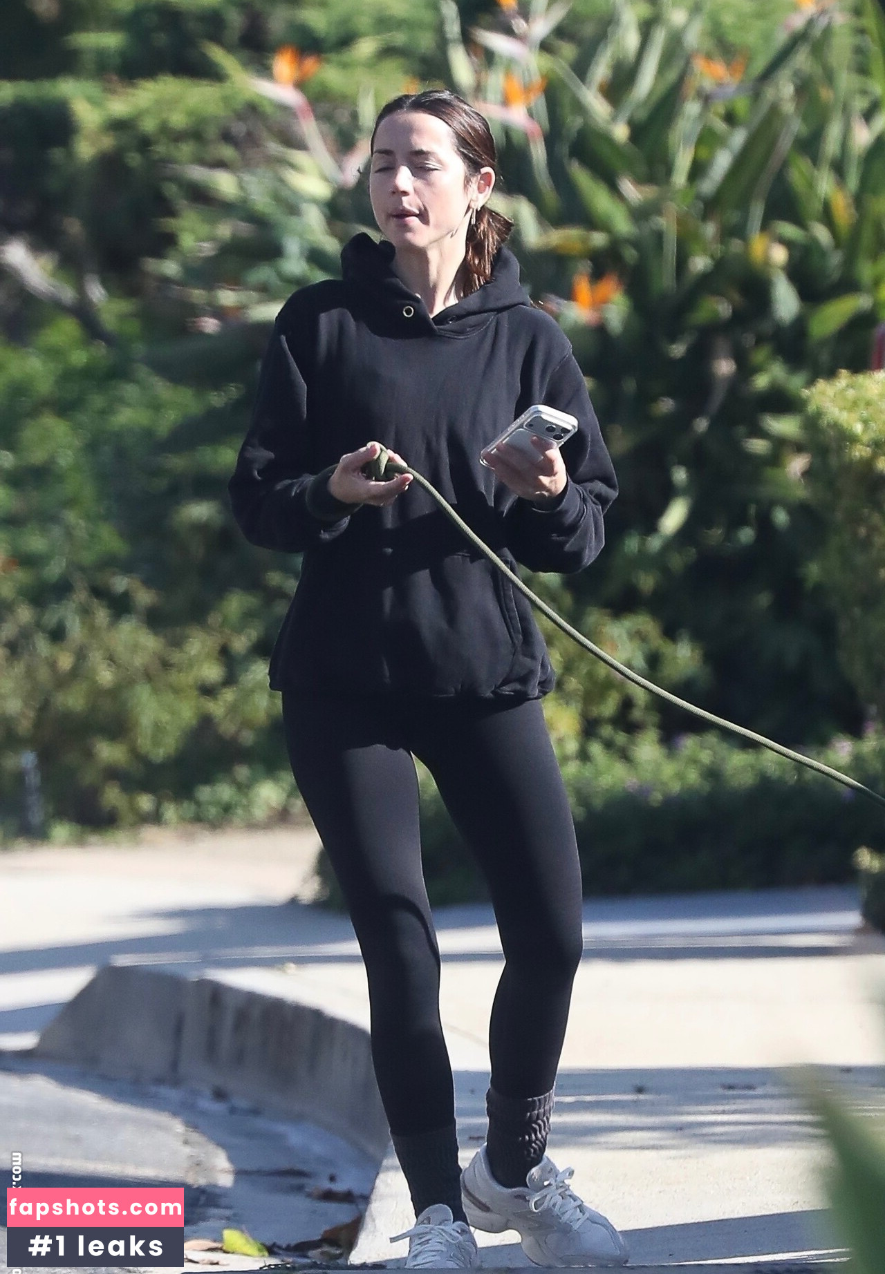 Ana de Armas gallery photo #12