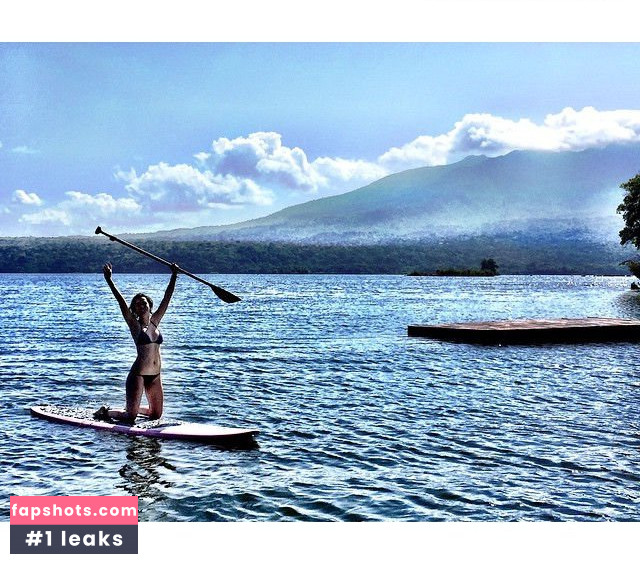 Ana de Armas gallery photo #1119