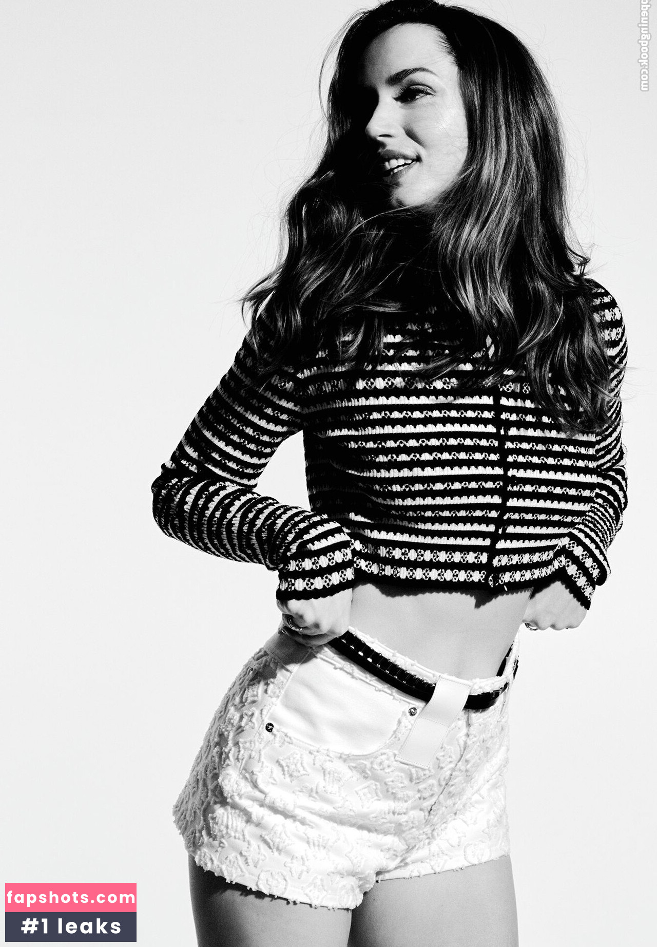 Ana de Armas gallery photo #169