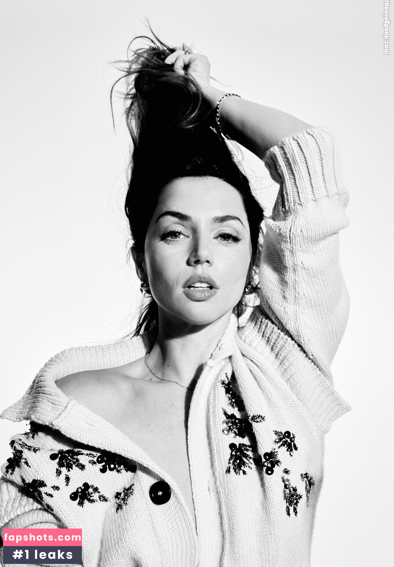 Ana de Armas gallery photo #170