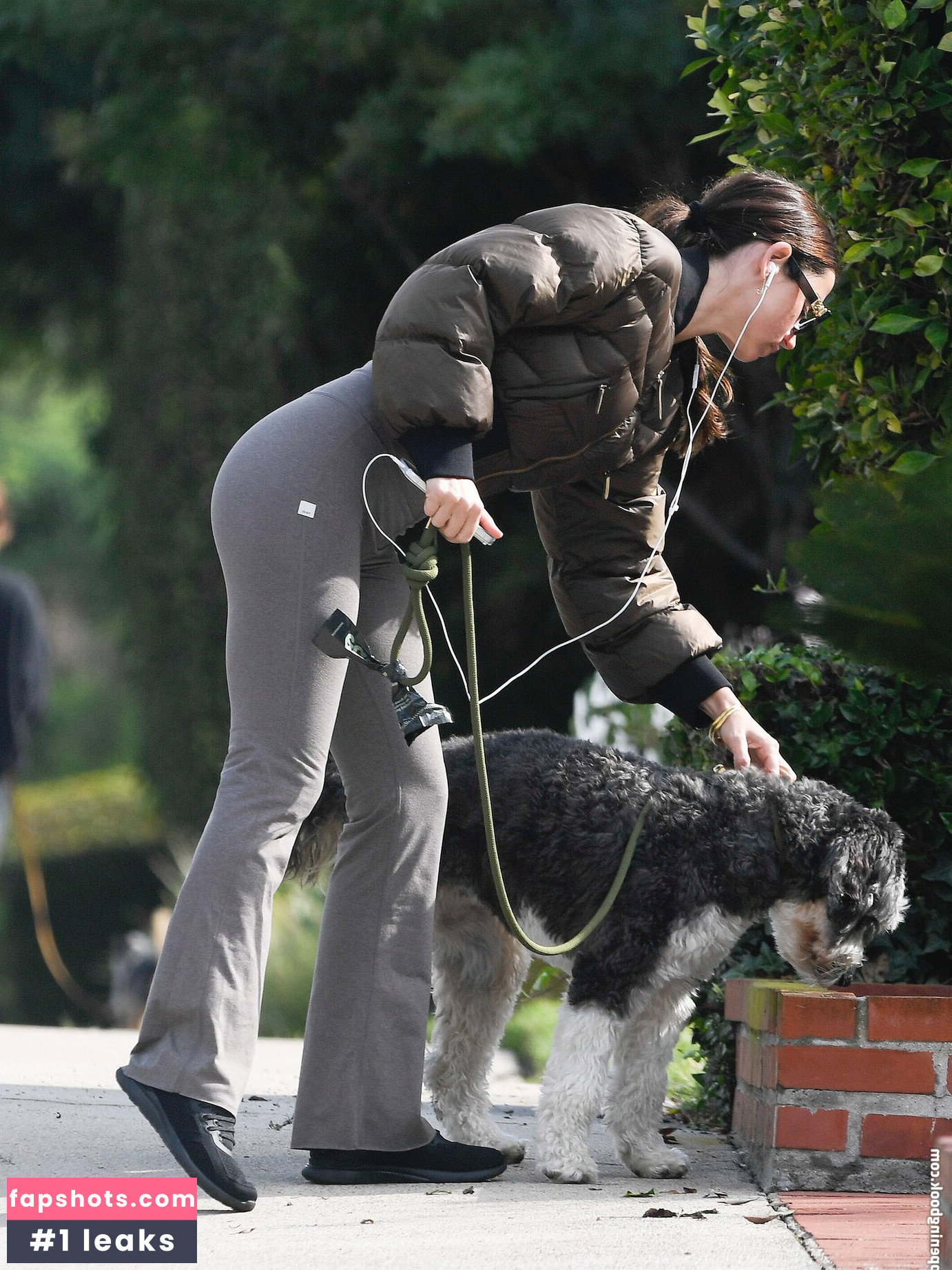 Ana de Armas gallery photo #23